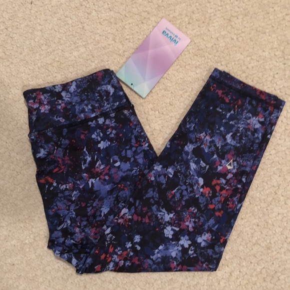 NWT Ivivva by Lululemon Rhythmic Crop NWT Size 14 Girls Legging IG6310S - Picture 3 of 16